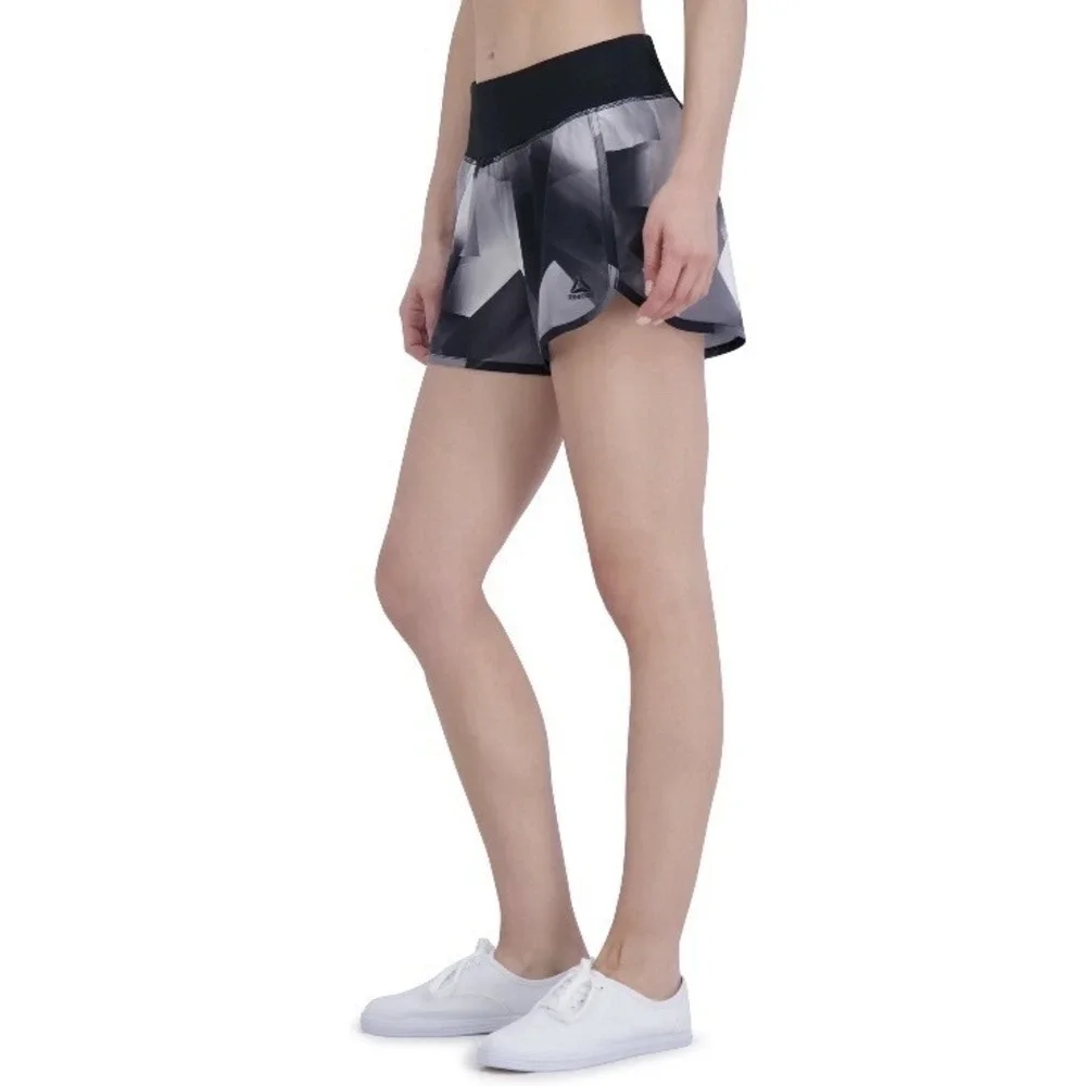 Reebok Womens Evolution Short with Back Pocket XXXL New with Tags Black Slim